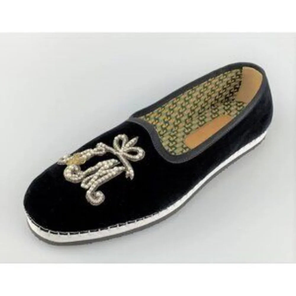 NIB Authentic Gucci Velvet Embellished Loafer In Black